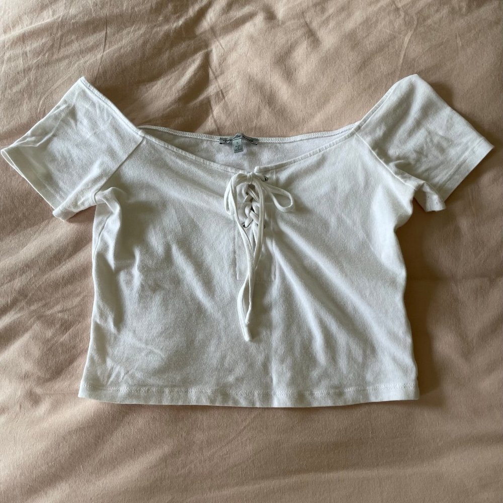 lace up crop top